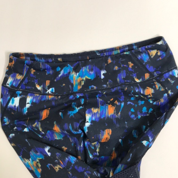 Zella multi color legging with mesh inserts - Picture 6 of 8